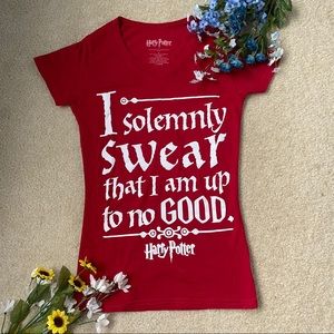 Cute Harry Potter v-neck shirt ⚡️